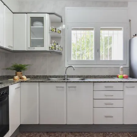 Estrella Ii By Interhome Hébergement de vacances *